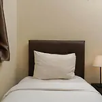 3Br Executive Residence At Grand Palace Kemayoran By Travelio