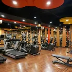 Comfortable Studio Room At Signature Park Grande Apartment By Travelio