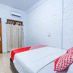 Oyo 1424 Guntary Residence