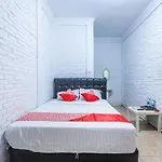 Oyo 1424 Guntary Residence