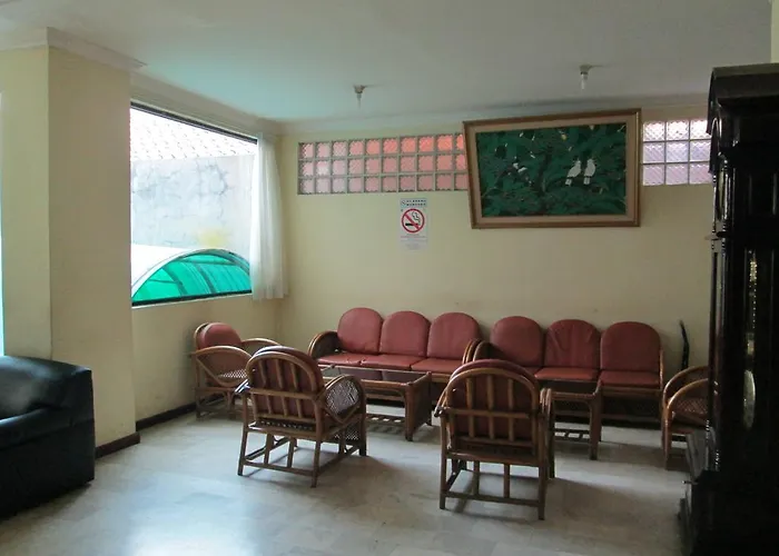 Hotel Lautze Indah