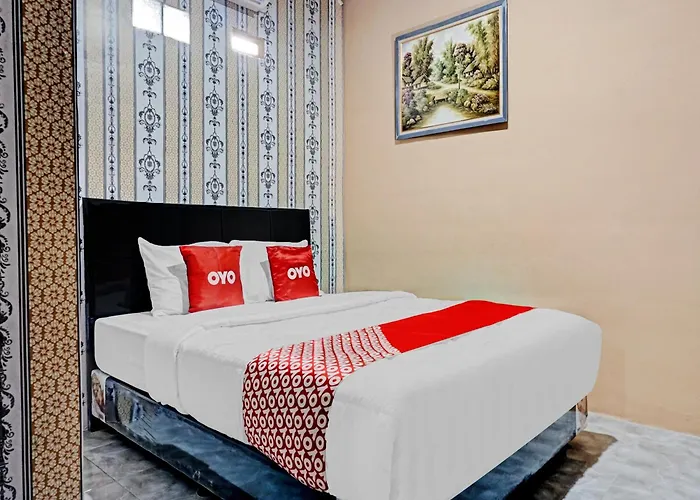 Oyo 90469 Benhil Karet Tengsin