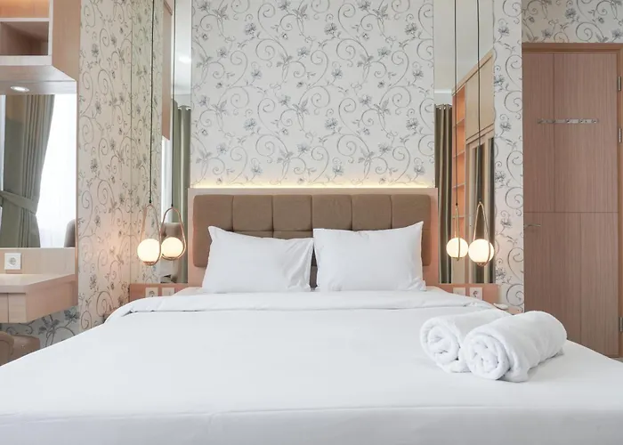 Elegant And Comfort Living 2Br At Samara Suites Apartment By Travelio