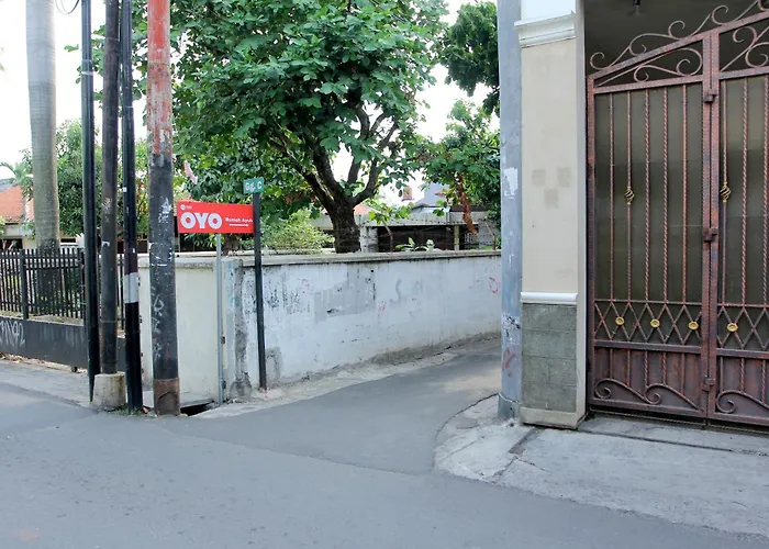 Oyo 121 Rumah Ayub Syariah