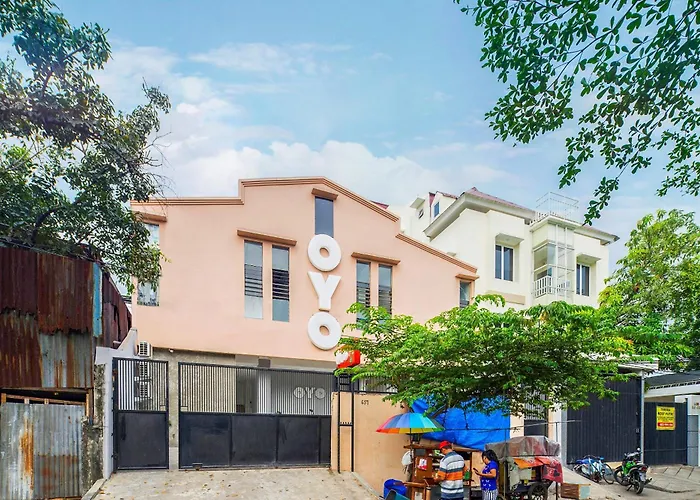 Super Oyo 160 Lontar Residence