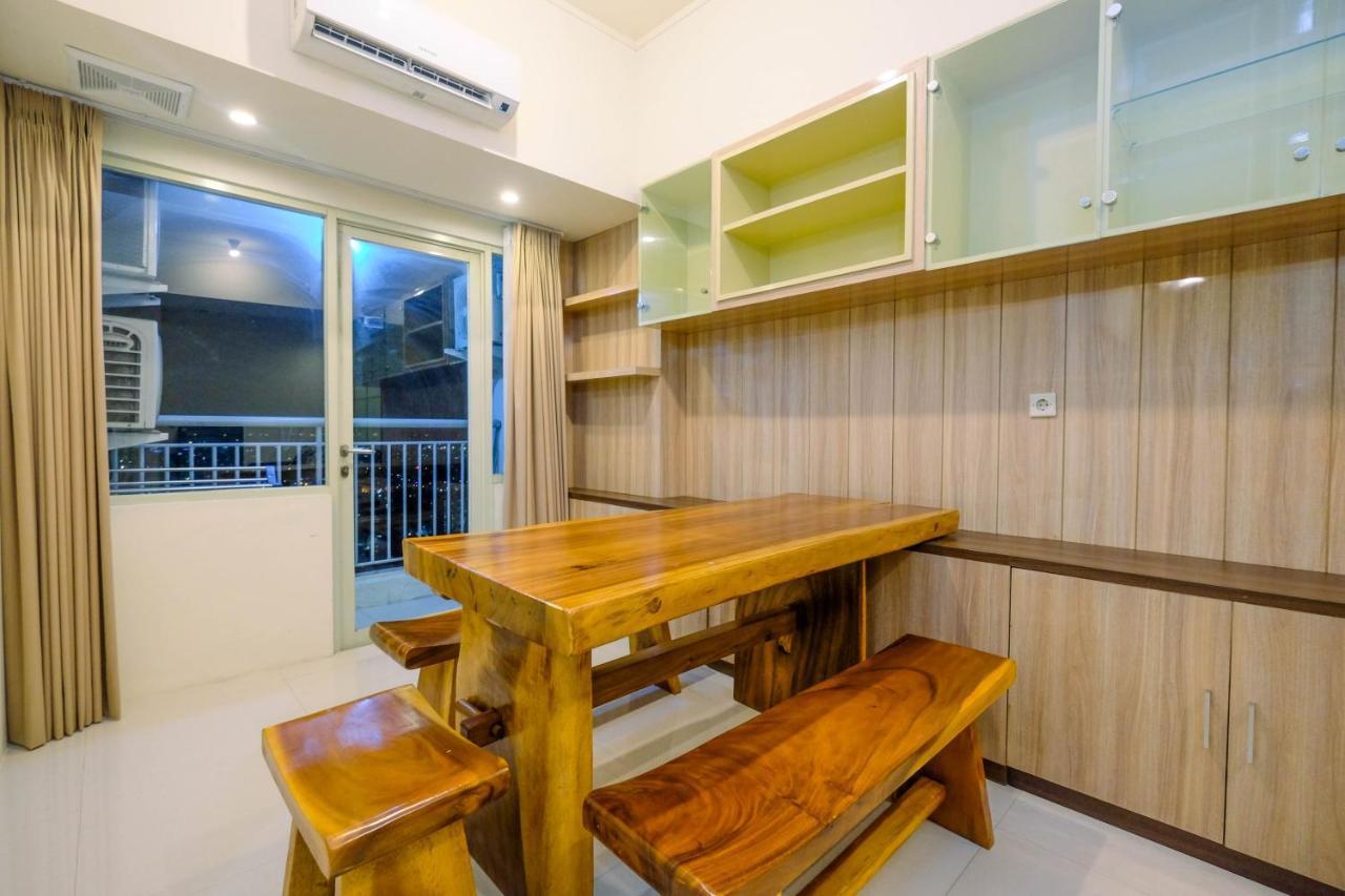 Apartment Strategic 2br With Workspace @ Season By Travelio *
