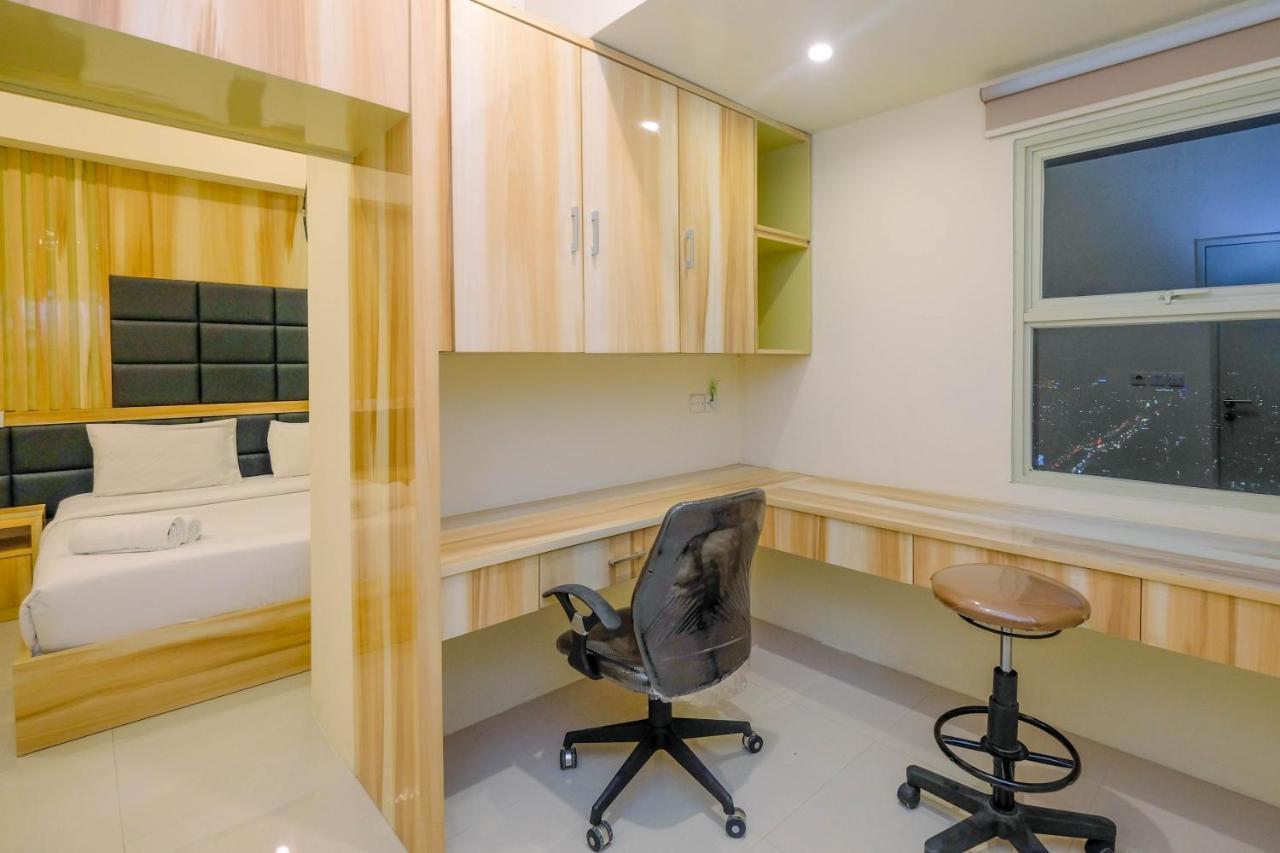 Apartment Strategic 2br With Workspace @ Season By Travelio