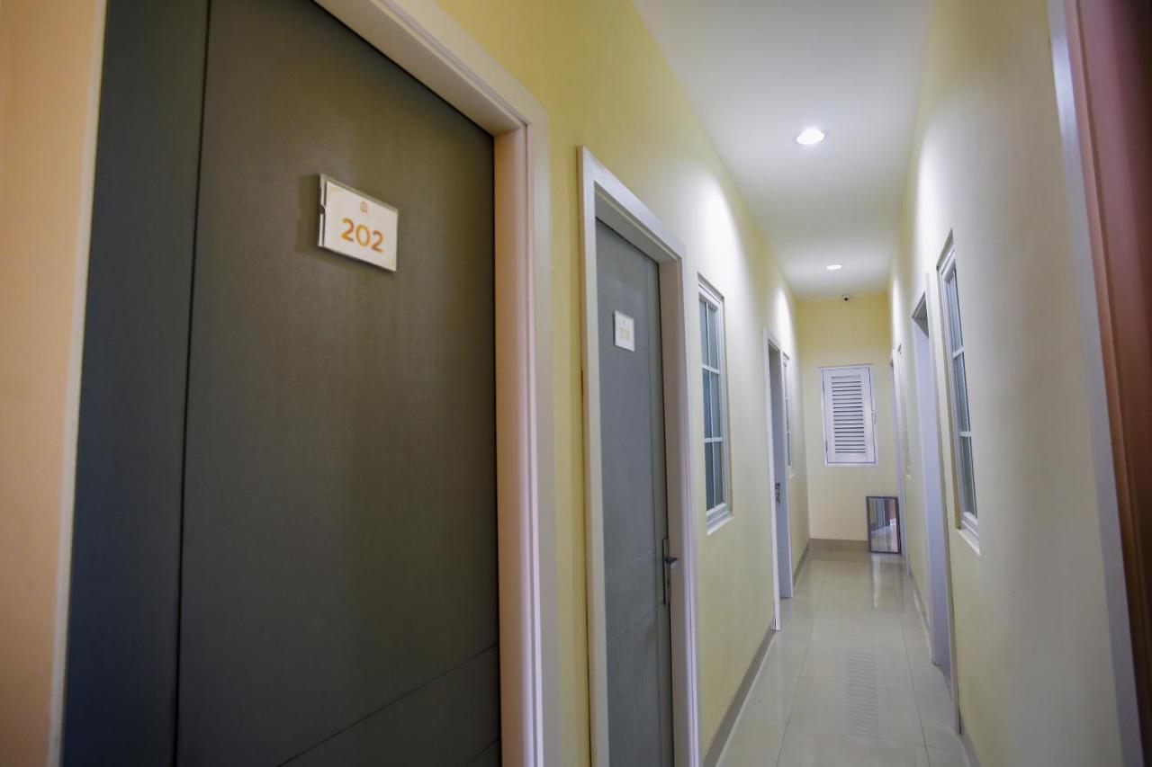Super Oyo 3109 Point Hotel Jakarta