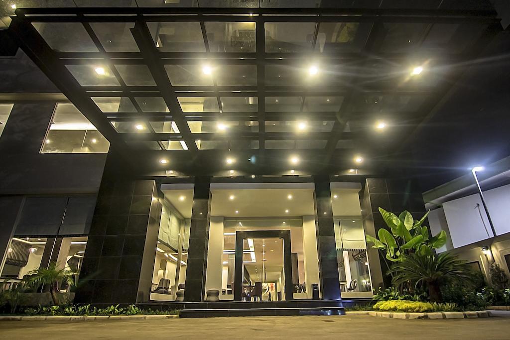 Diradja Hotel
