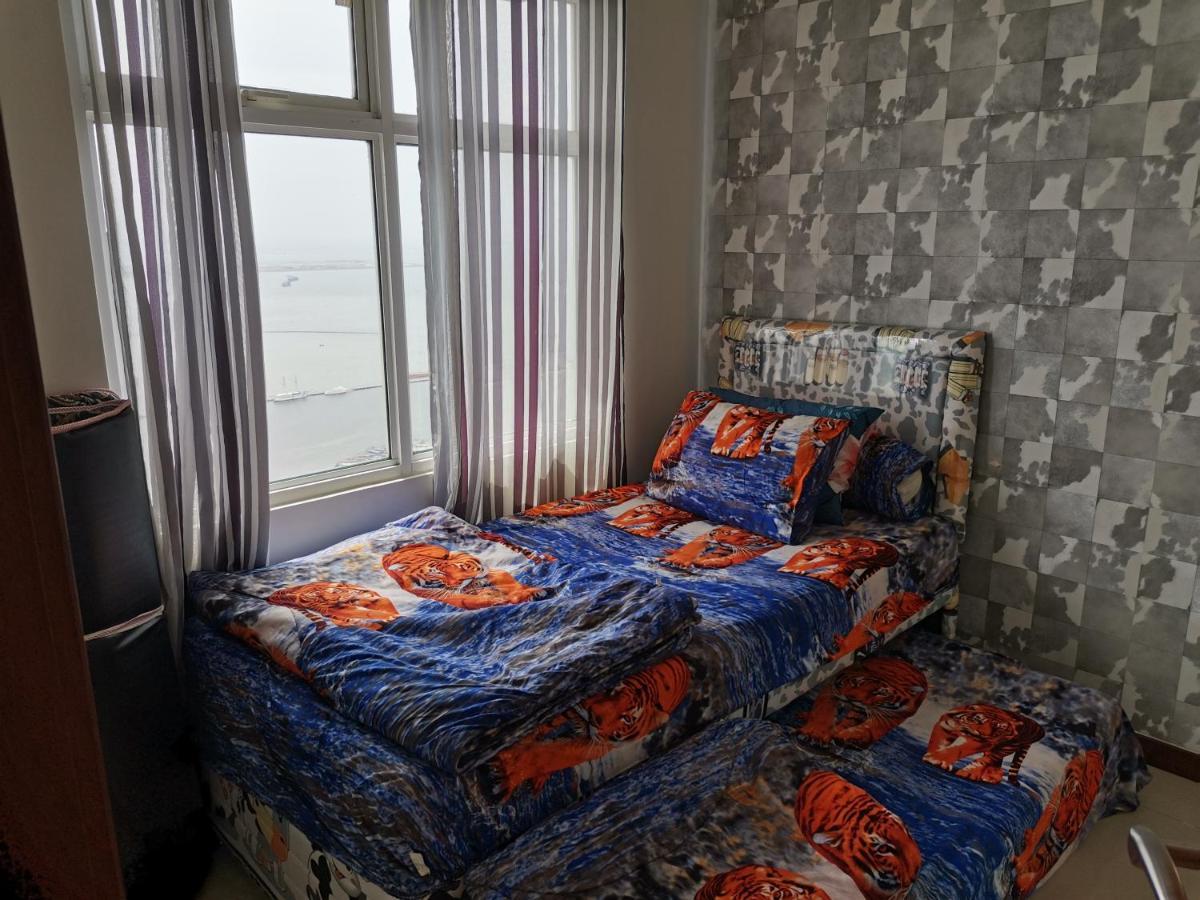 4 Bed Sleeping By The Sea
