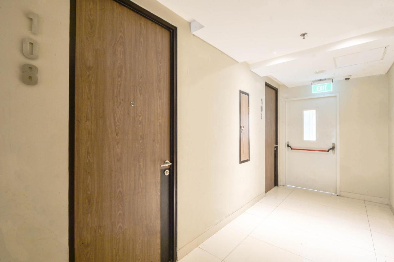 Urbanview Sleepzzz Equestrian Hotel Jakarta
