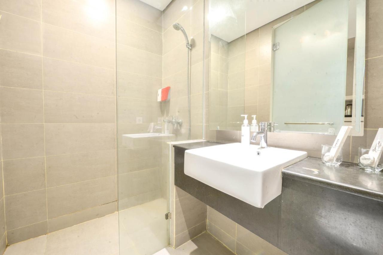 Urbanview Sleepzzz Equestrian Hotel 3*