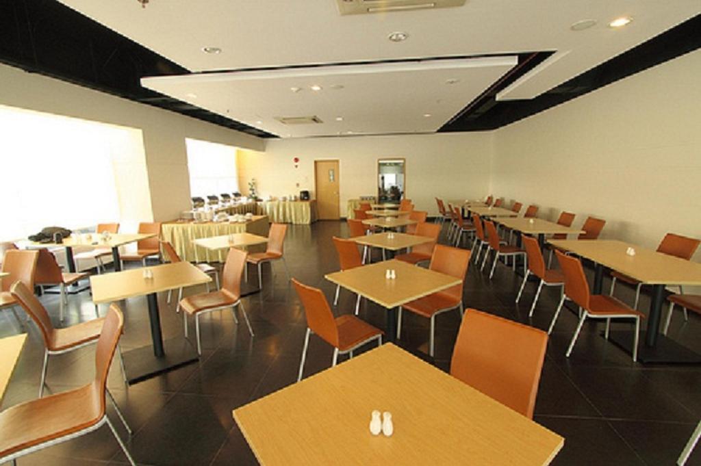Triniti 3* Jakarta