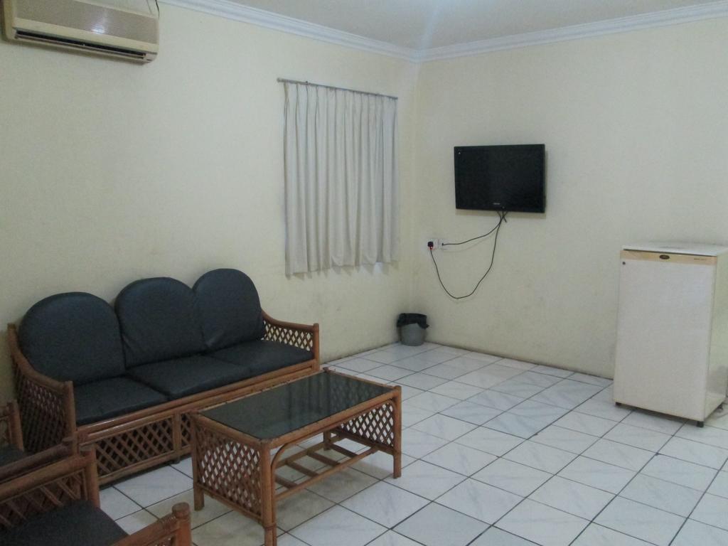Lautze Indah Jakarta