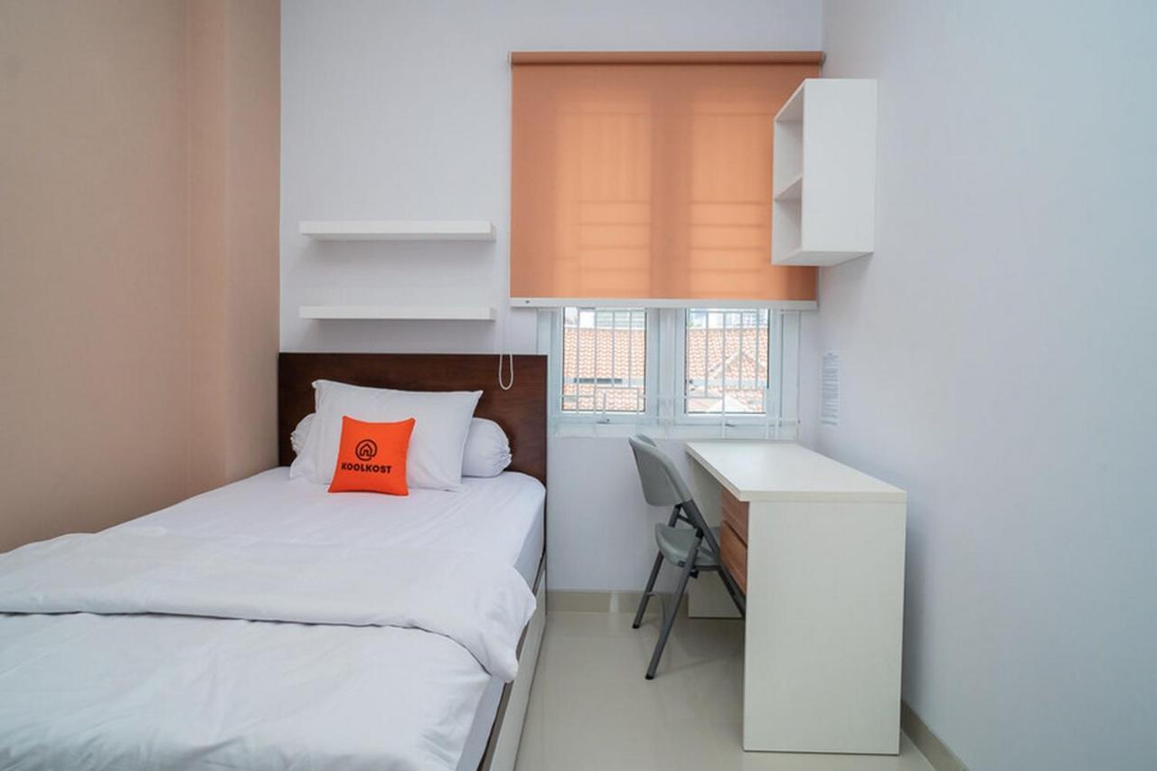 Hotel Koolkost Syariah At Jl Danau Towuti Benhil - Minimum 30 Nights Jakarta