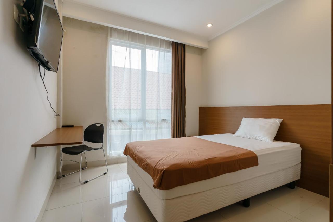 Koolkost Syariah Near Jalan Gatot Subroto 2 Minimum 3 Nights Jakarta