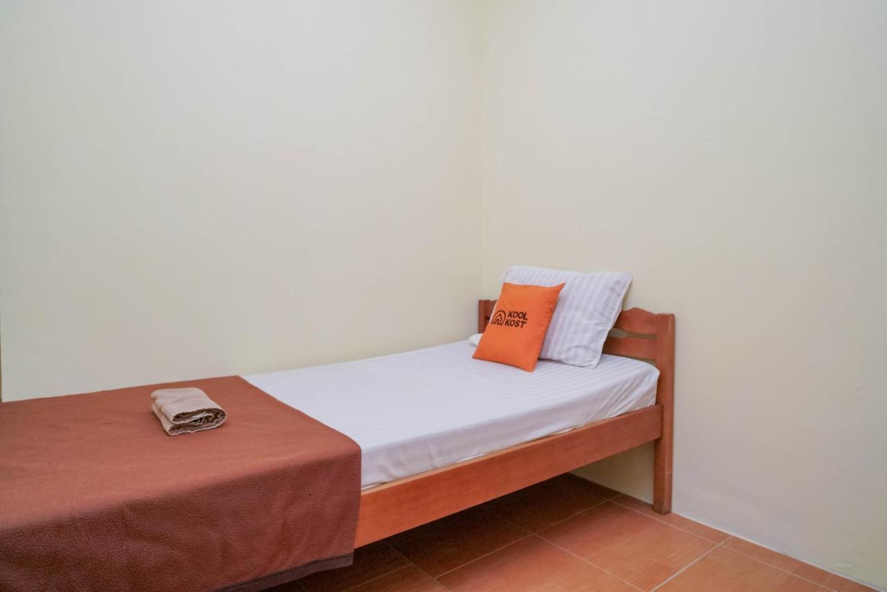 Hotel Koolkost Syariah Near Senayan *