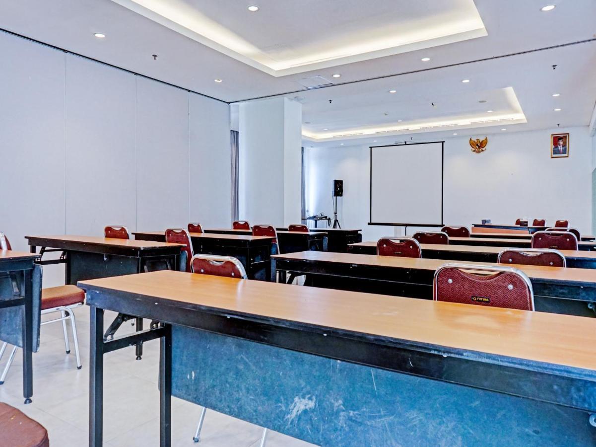 Hotel Townhouse Oak Jp Jakarta