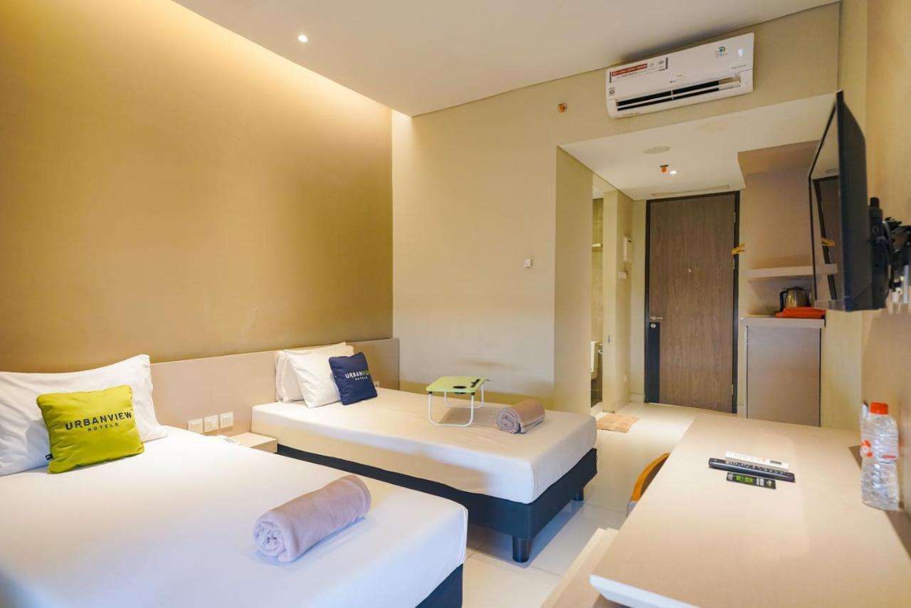 Hotel Urbanview Sleepzzz Equestrian Jakarta