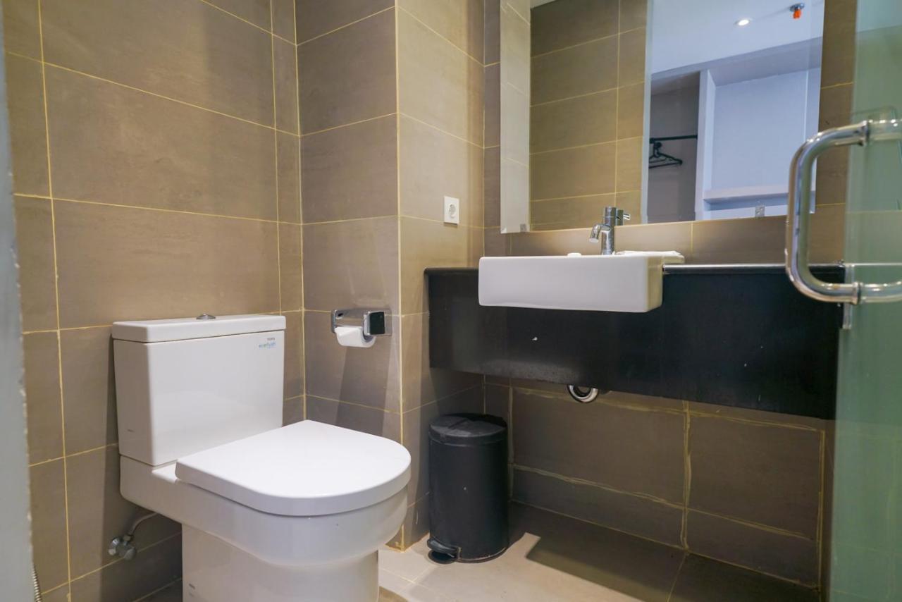 Urbanview Sleepzzz Equestrian Hotel 3*