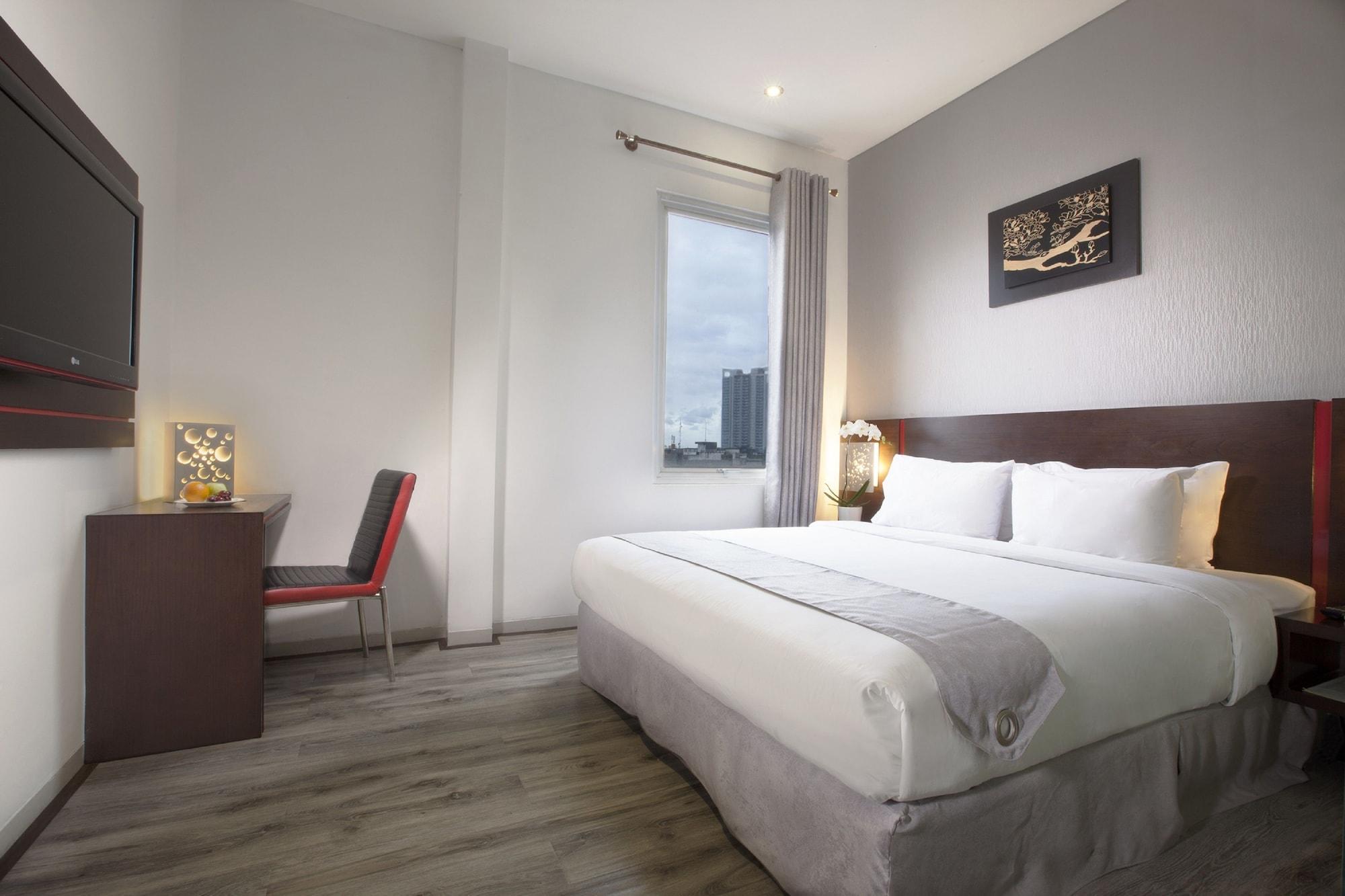 Oak Tree Urban Hotel