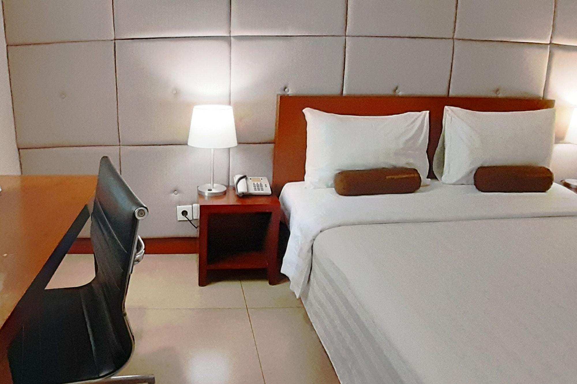 Park Cawang Hotel 3*