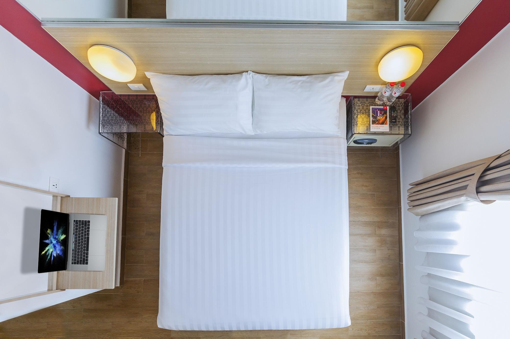 Monoloog Pasar Baru Hotel Jakarta