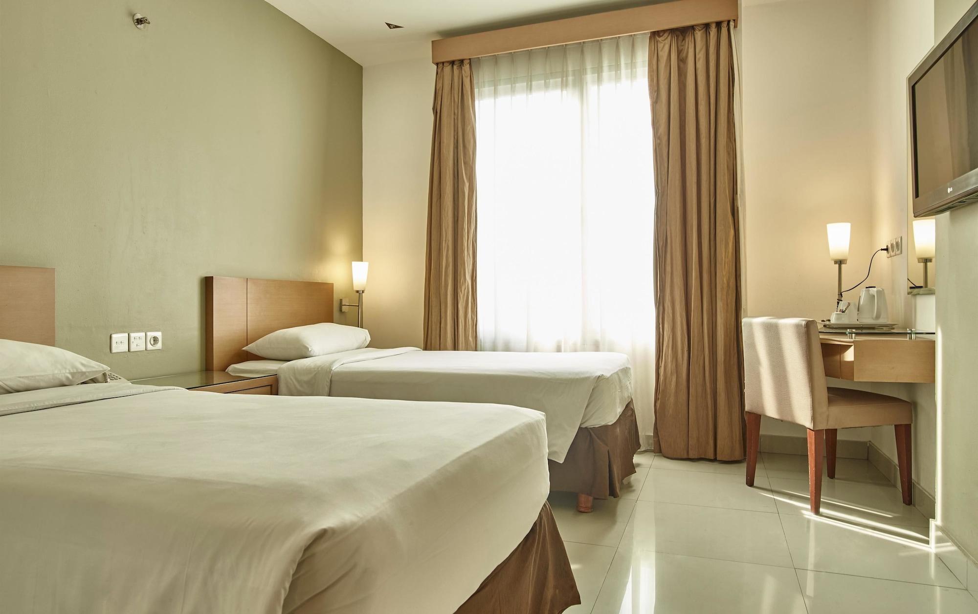 Hotel Triniti 3*
