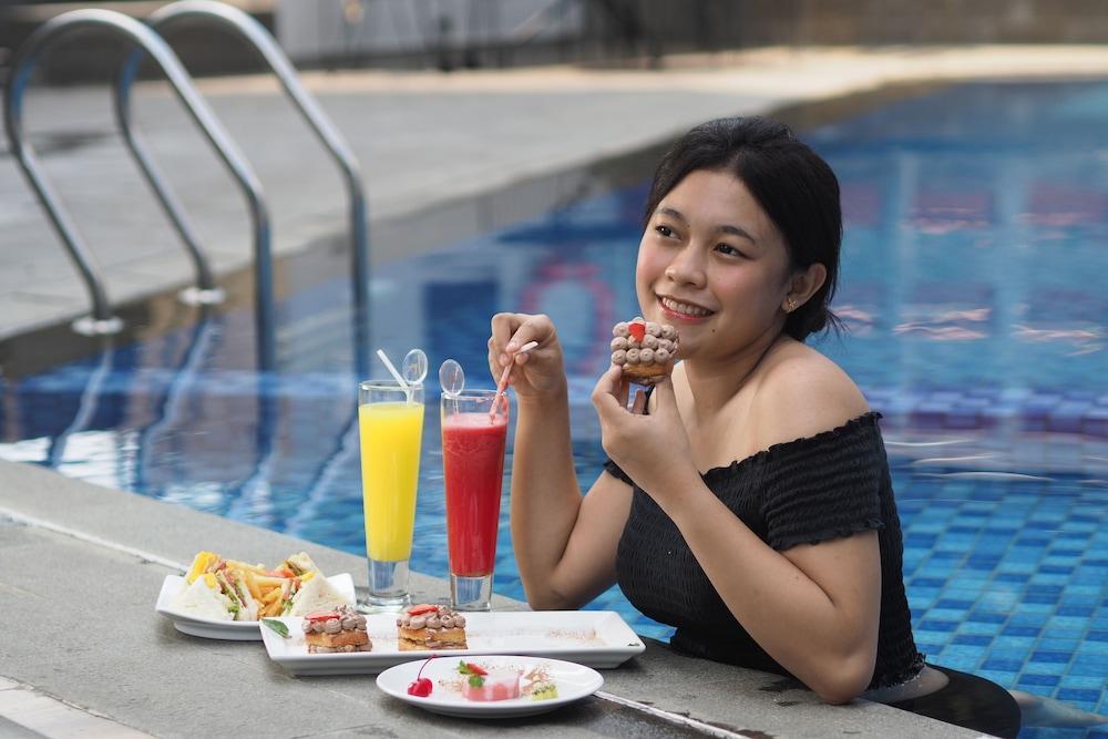 Horison Ciledug Hotel