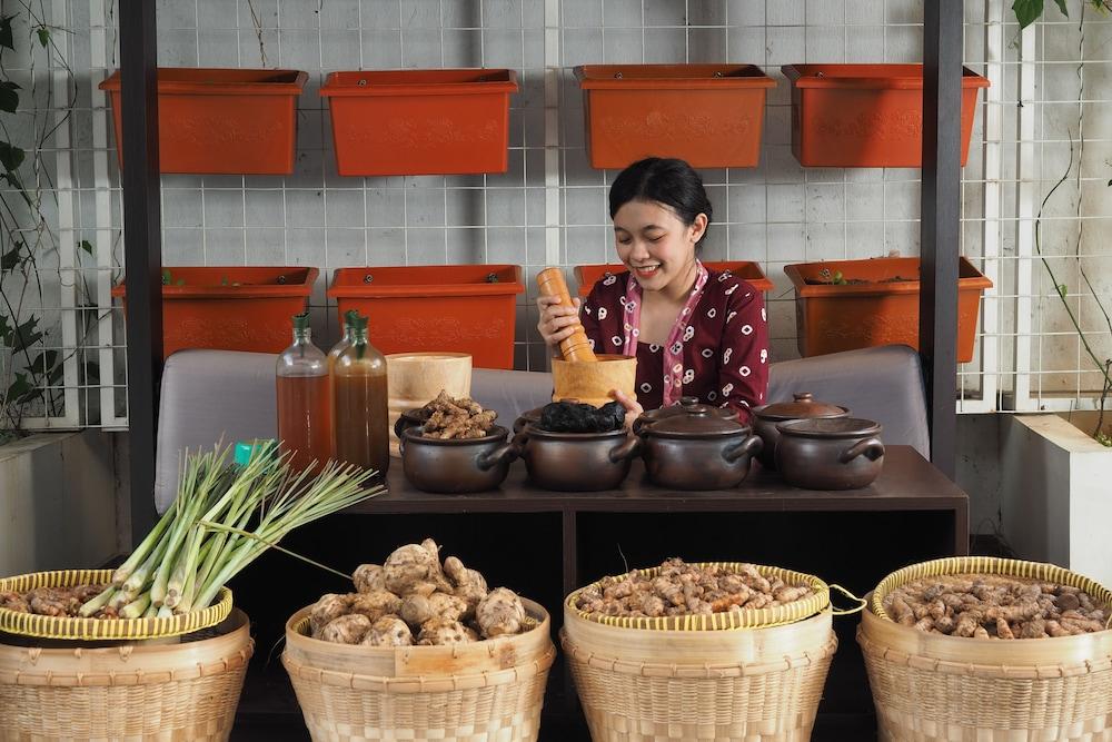 Horison Ciledug Jakarta