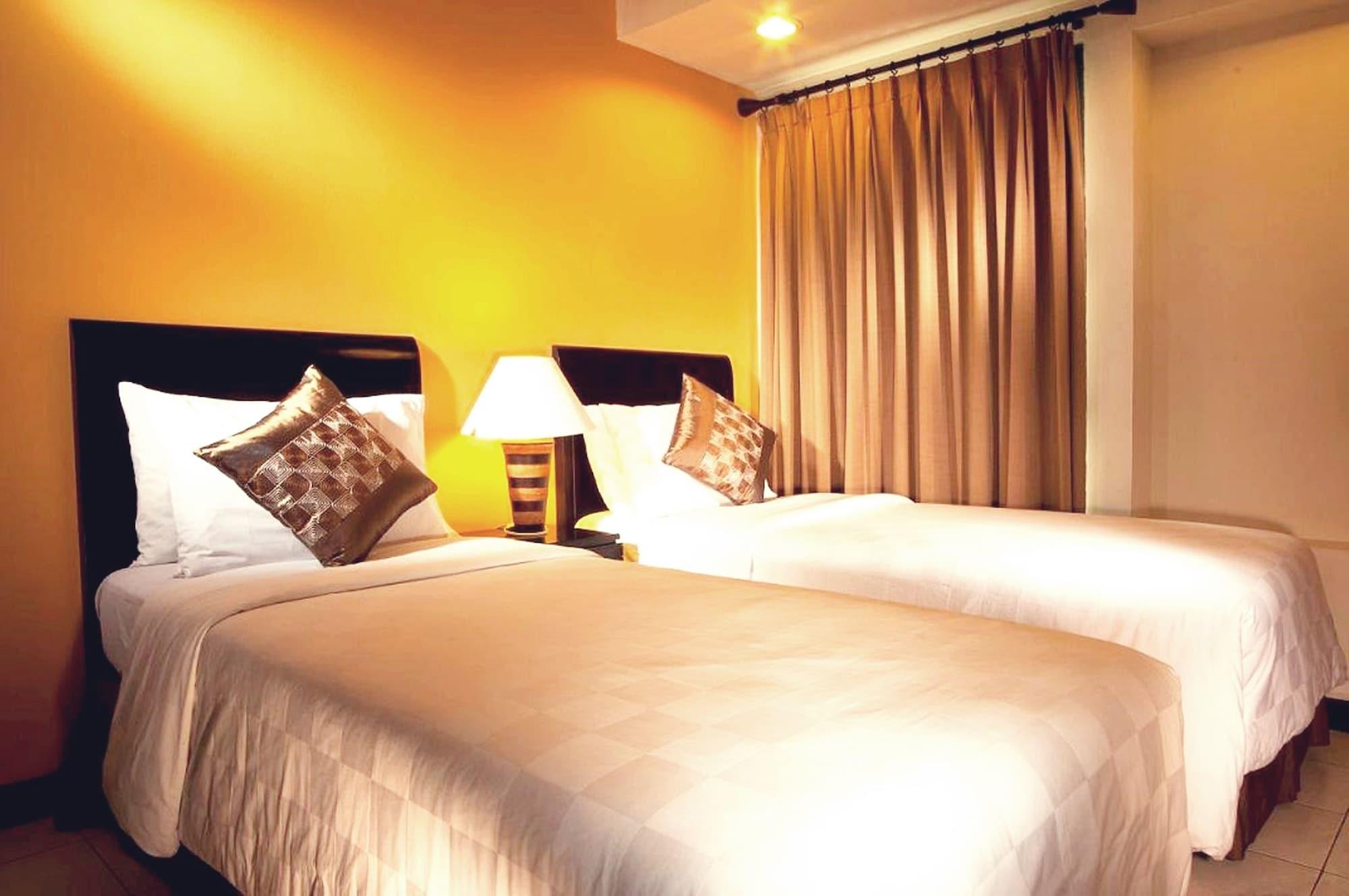 Grand Tropic Hotel
