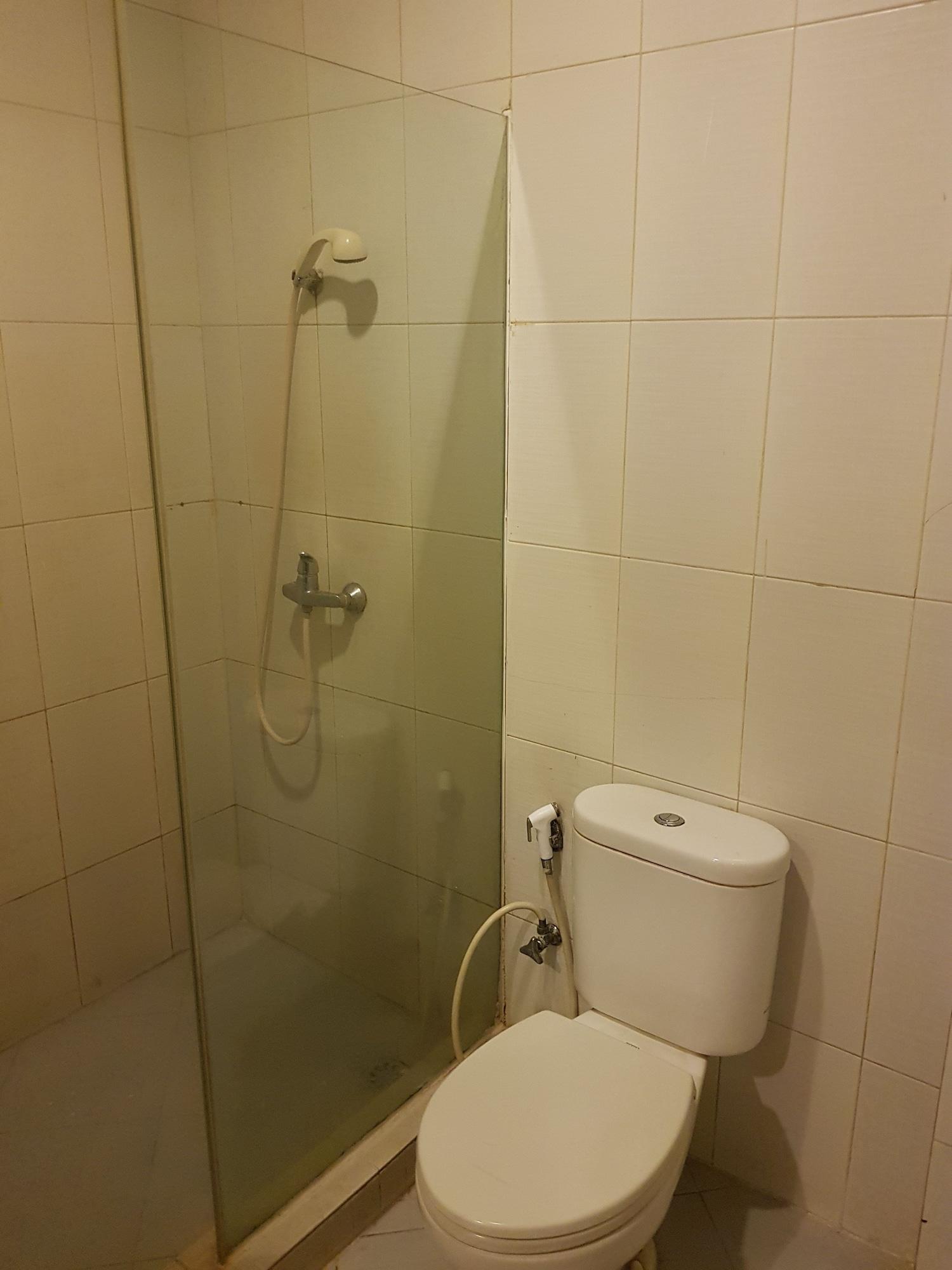 N2 Hotel
