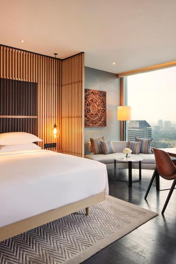Park Hyatt 5*
