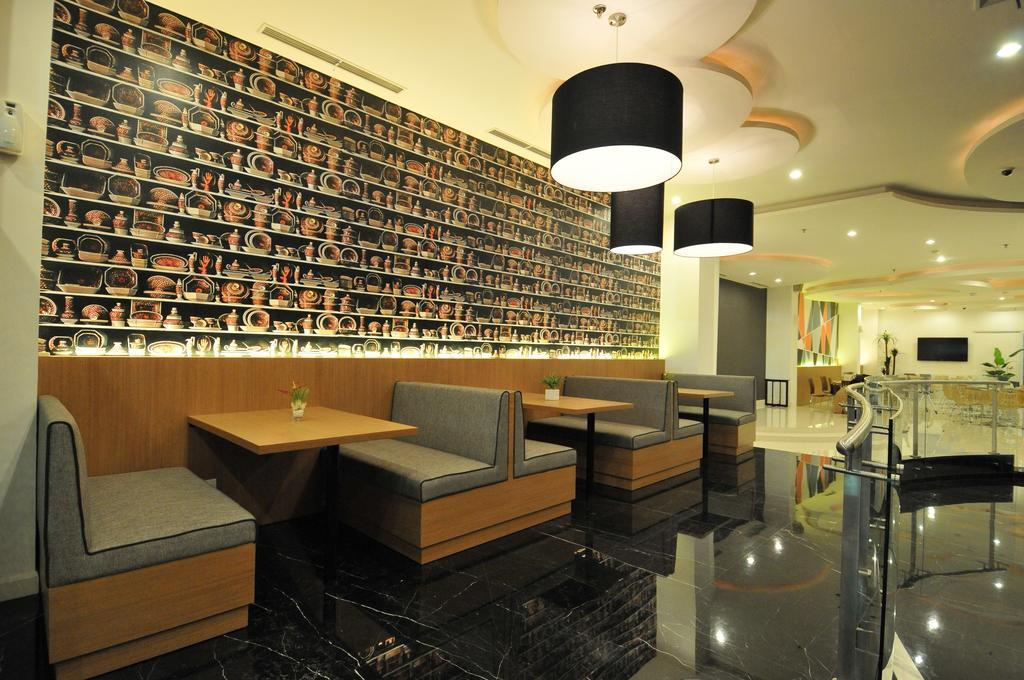 Hotel Clay