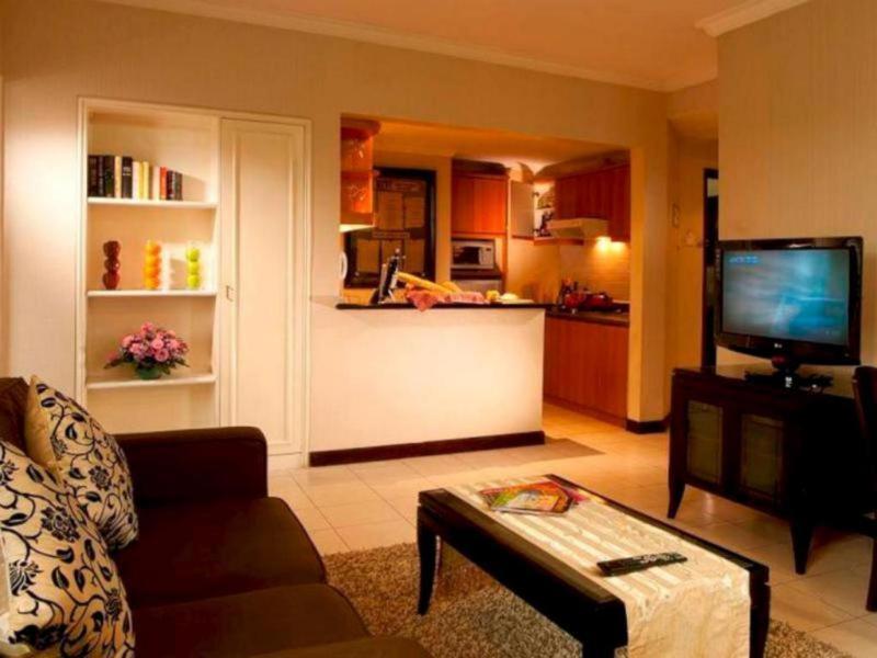 Grand Tropic 4* Jakarta