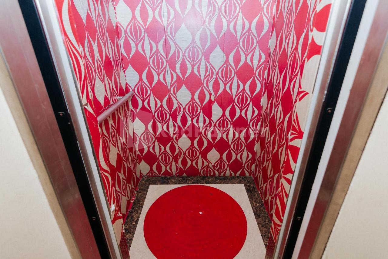 Hotel Oyo 94494 Krekot Pasar Baru Coo Jakarta
