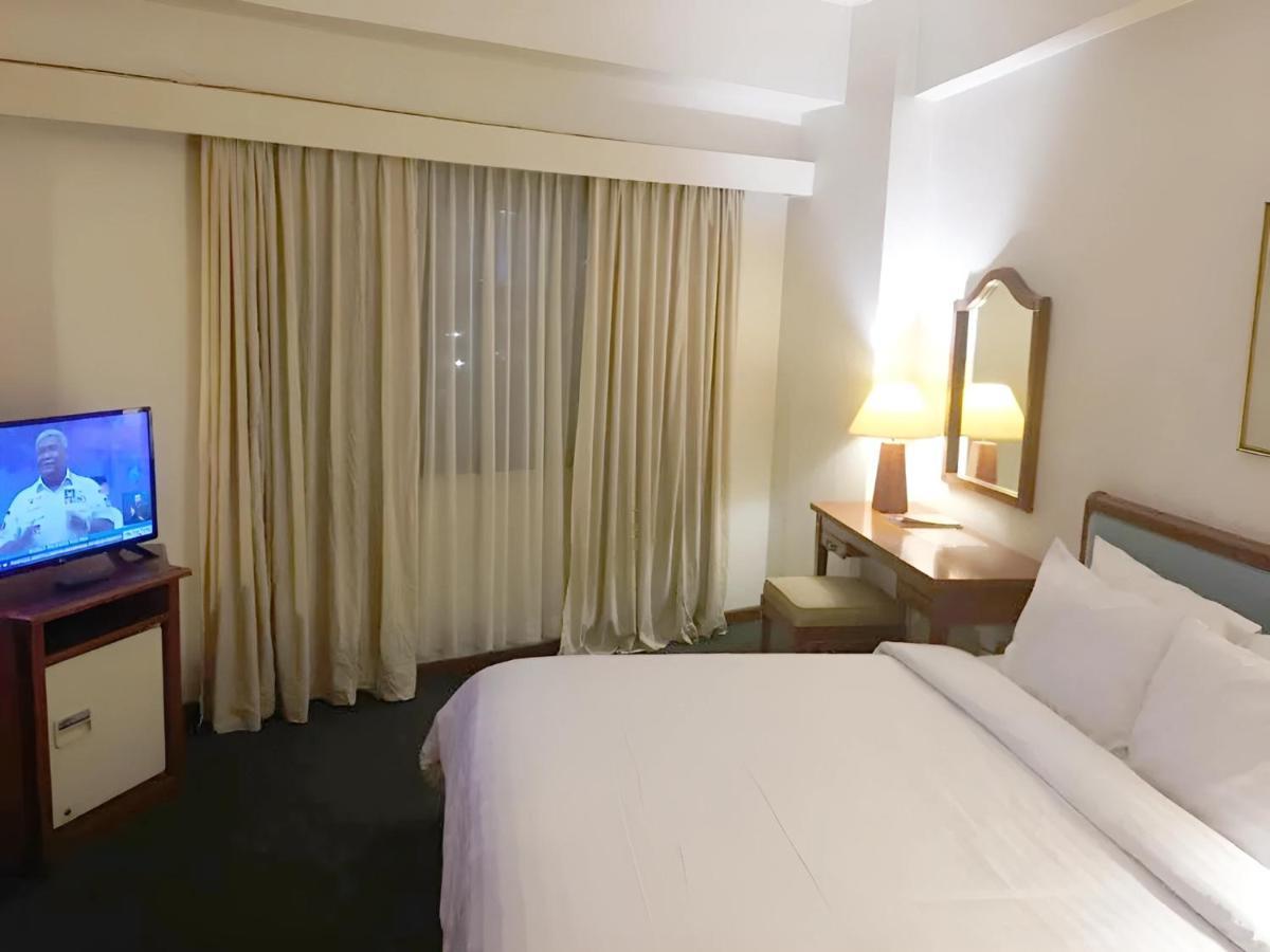 Paragon Wahid Hasyim Hotel 2*