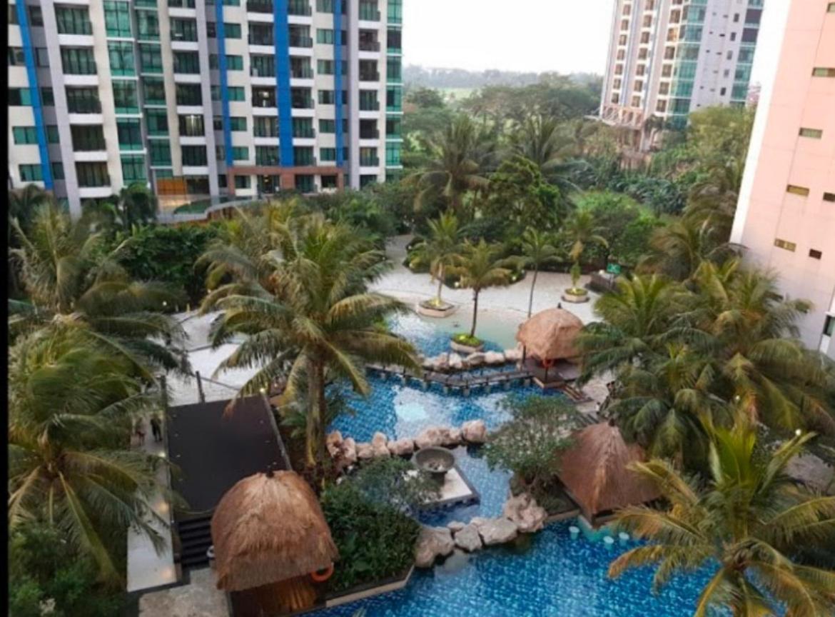 Devmoon - A Big & Beautiful Unit In The South Of Appartement *