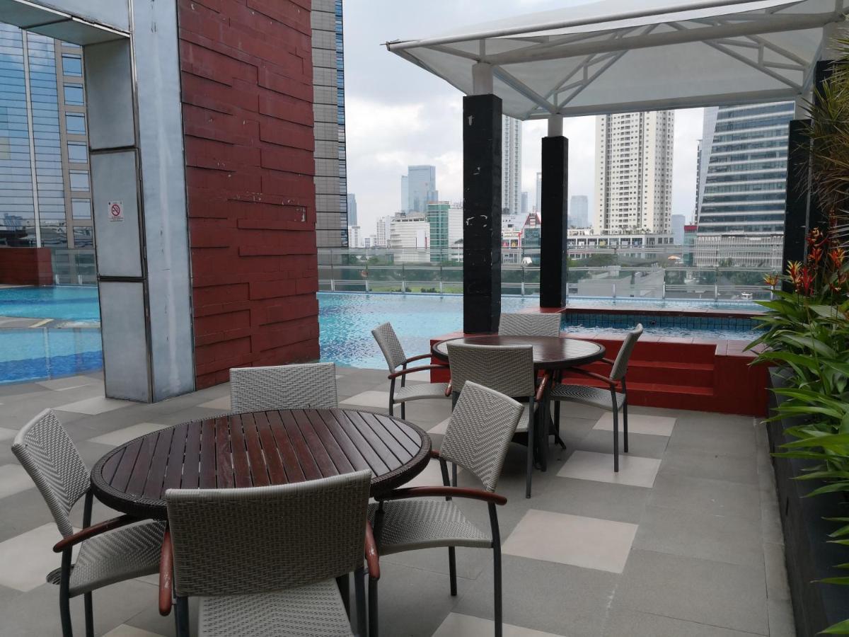 Appartement Homey 3 Bedrooms In Mega Kuningan, *