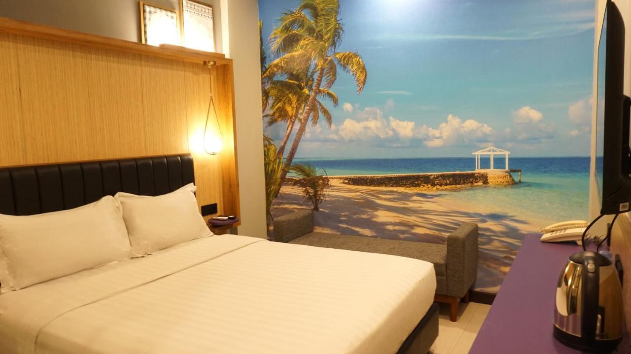 Oak Tree Urban 3*