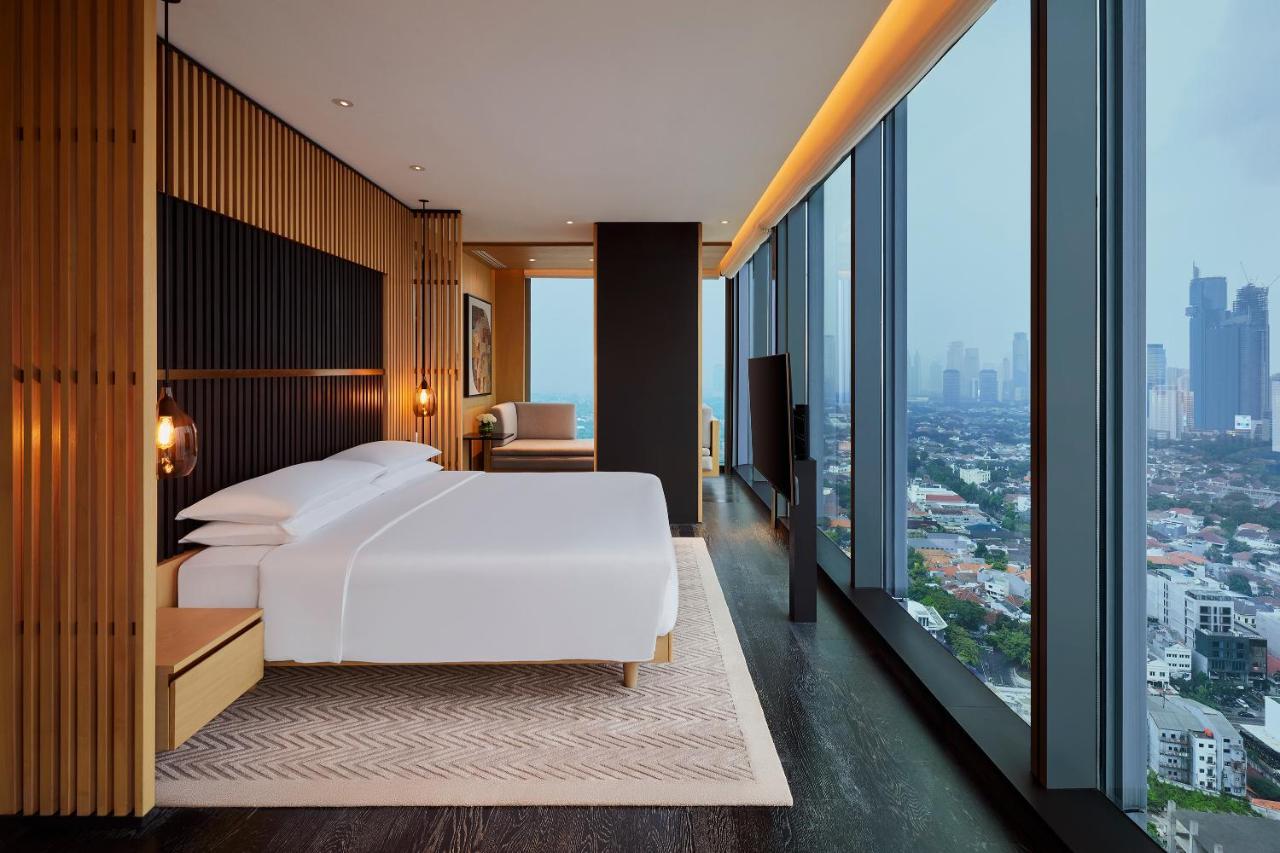 Park Hyatt 5*