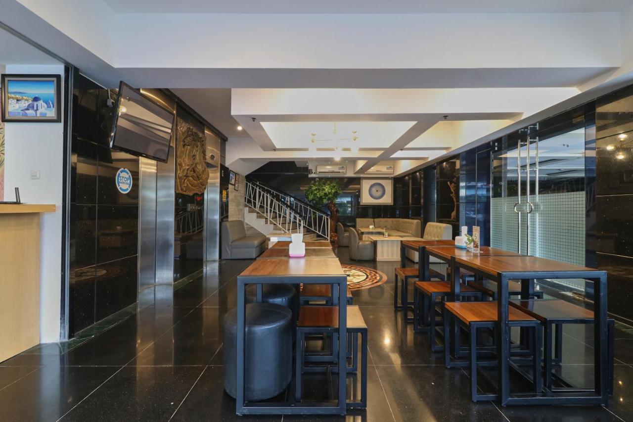 Coins Hotel 3*