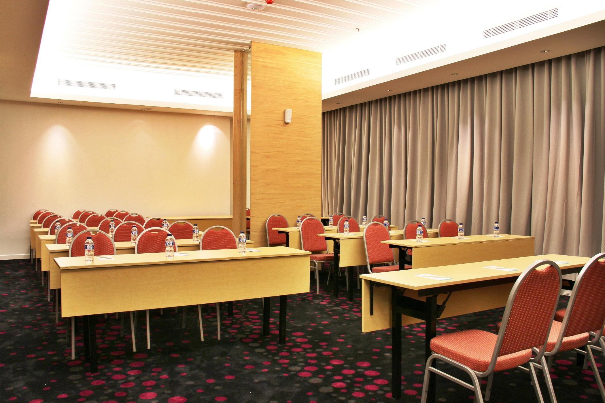Hotel The 1o1 Sedayu Darmawangsa