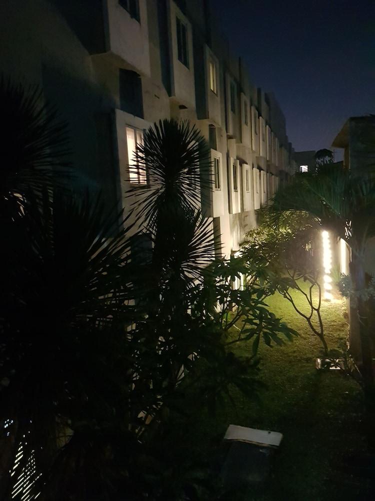 Hotel N2