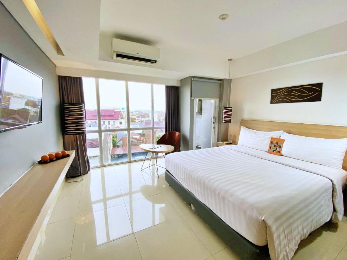 Hotel Harper Mt Haryono By Aston Jakarta