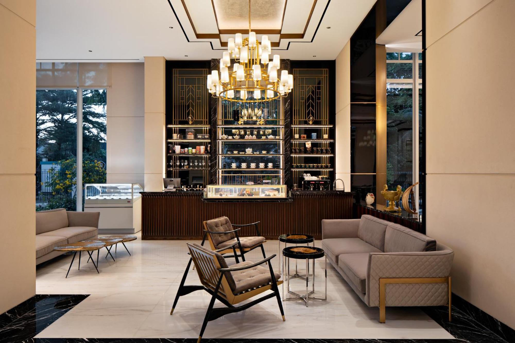 The Grand Mansion Menteng By The Crest Collection 5*