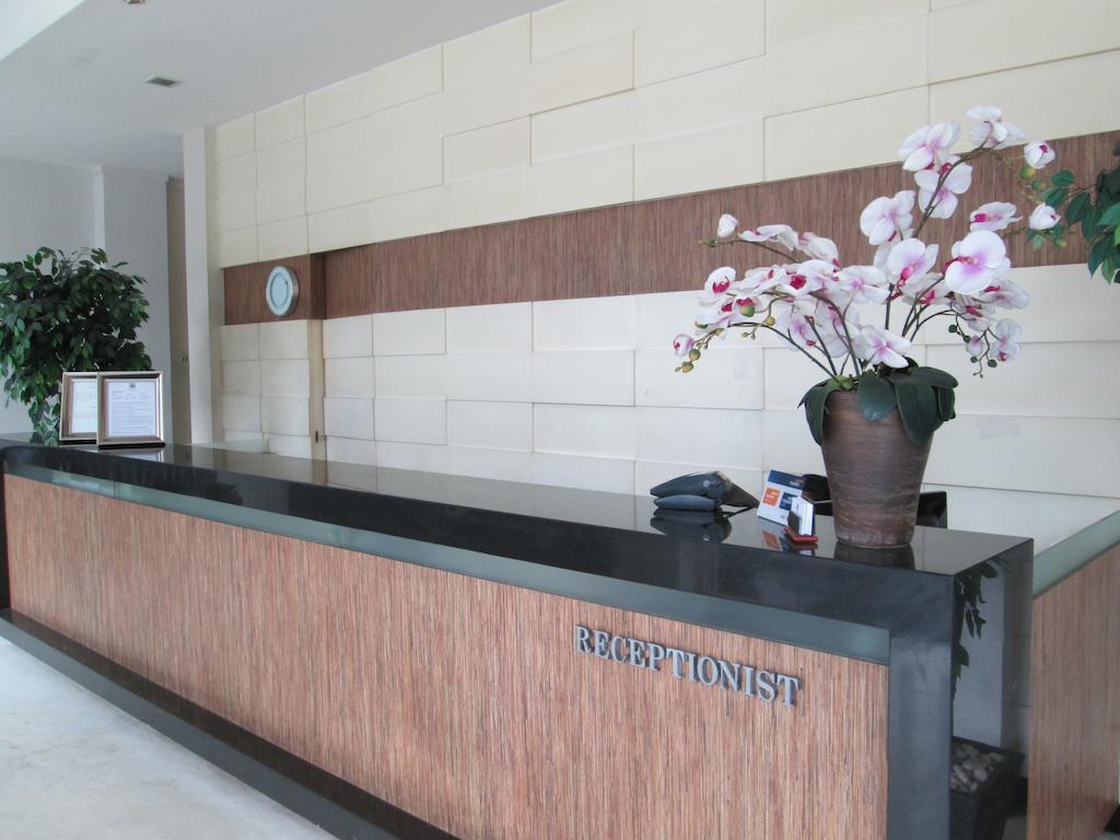 N2 Hotel 2*