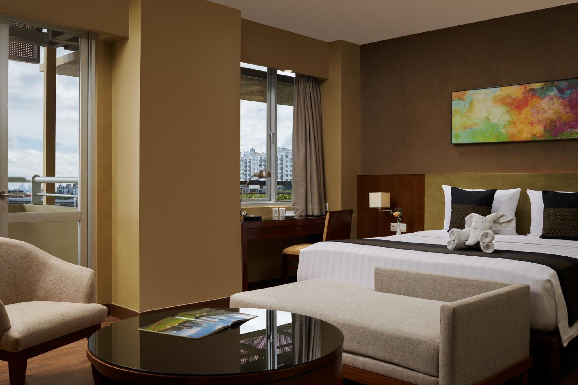 El 4* Jakarta