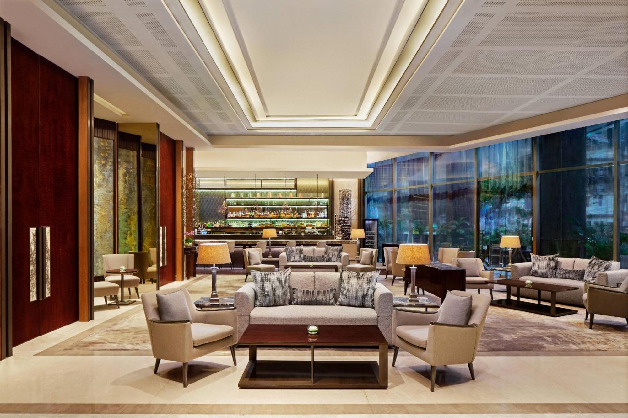 Sheraton Grand Gandaria Hotel 5*