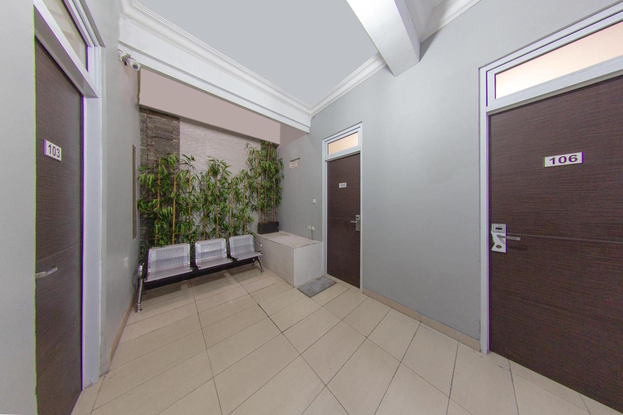 Oyo 657 Elite Park Mall By Tos 2* Jakarta